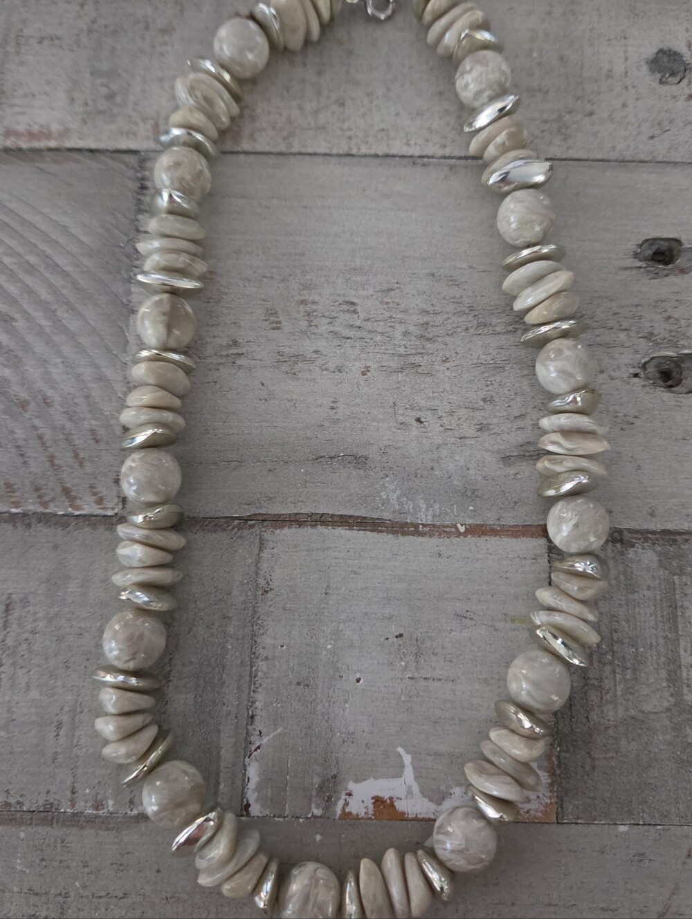 Chunky Beige Shell Bead Strand Necklace